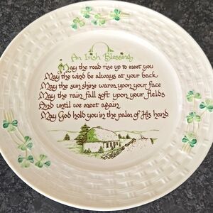 Belleck Fine Bone China Porcelain "Irish Blessing" Basket Weave Shamrock Plate